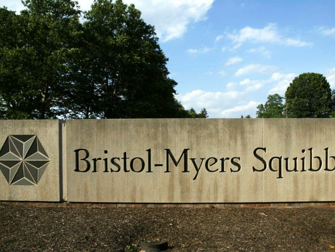 Mega-Deal: Das US-Pharmaunternehmen Bristol-Myers Squibb will für 74 Milliarden Dollar den Biotechkonzern Celgene übernehmen. (Bild: KEYSTONE/AP/MEL EVANS)
