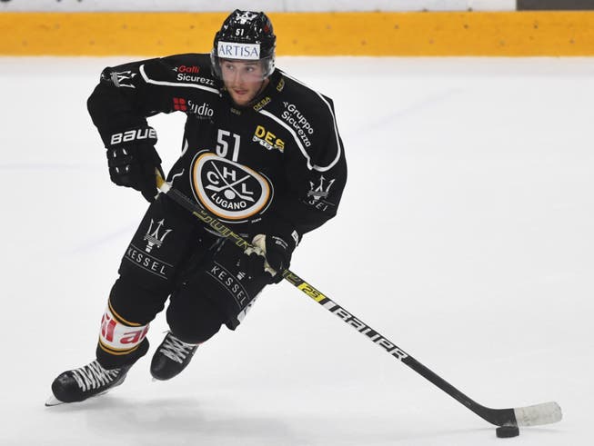 Wechselt nach nur zwei Einsätzen für Lugano in der National League in die KHL zu Dinamo Minsk: Der Kanadier Ryan Spooner (Bild: KEYSTONE/Ti-Press/ALESSANDRO CRINARI)