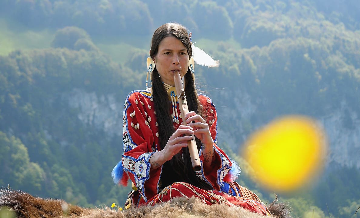Angy Burris indianische Tochter Susann Ineichen spielte im Film Indian Mountain Lake ebenfalls mit. (Bilder: PD/Patrick Lussi)