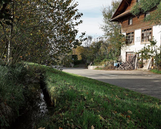 Am Hinterburgbach hätte eine Kneippanlage entstehen sollen. (Bild: Stefan Kaiser, Neuheim, 27. Oktober 2019)