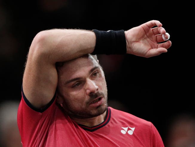 Keine Lösung gefunden: Stan Wawrinka verlor gegen Rafael Nadal vor allem die entscheidenden Punkte (Bild: KEYSTONE/EPA/YOAN VALAT)