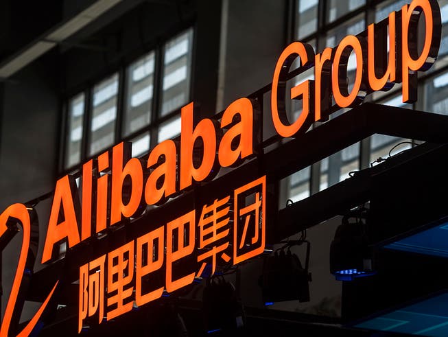 Der Internetriese Alibaba rechnet beim Gang an die Hongkonger Börse mit Einnahmen von rund 11 Milliarden US-Dollar. (Bild: KEYSTONE/EPA/ALEKSANDAR PLAVEVSKI)
