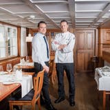 Geschäftsführer Pascal Pieth und Küchenchef Heiko Berchner (v.l.) im Restaurant der «Krone». (Bild: Urs Bucher)