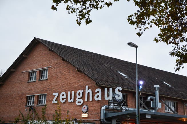 Im Bau K1 auf dem Zeughausareal befindet sich die Zeughaus-Bar. (Bild: Mathias Frei)