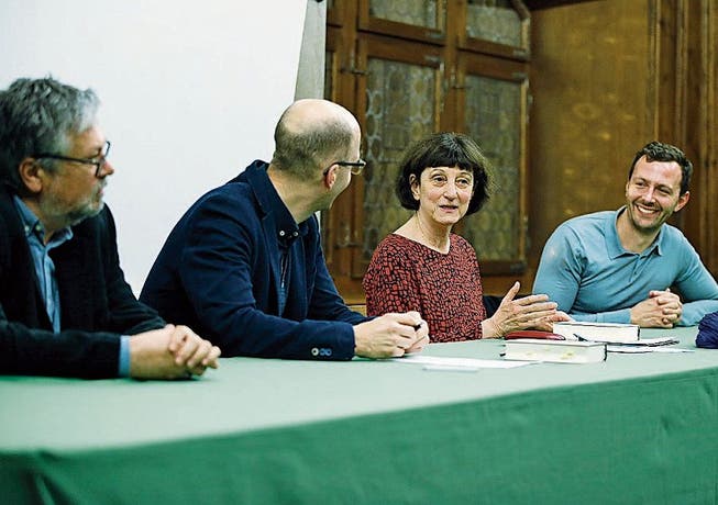Autor Michail Schischkin, Moderator Georg Gerber, Übersetzerin Eveline Passet und Verleger Sebastian Guggolz (von links) im Gespräch.