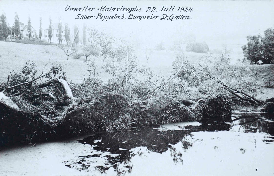 Am 22. Juli 1924 wütete ein Sturm durch die ganze Stadt und verursachte überall Schäden.