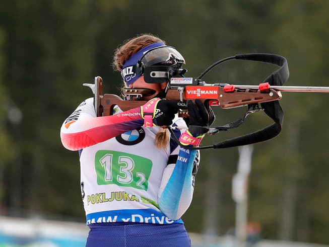 Zu wenig genau: Lena Häcki verliert im Stehendschiessen das Ziel vom Top-Ten-Platz aus den Augen