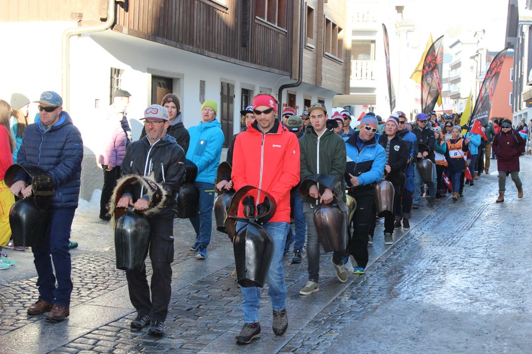 Aline Danioths Heimatdorf feiert die erfolgreiche Skirennfahrerin. (Bild: Elias Bricker, 23. Februar 2019)