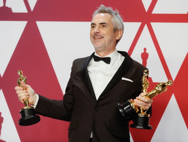 Sein Film «Roma» gewann drei Oscars, doch der wichtigste ging an die Konkurrenz: Alfonso Cuarón. (Bild: EPA/ETIENNE LAURENT)