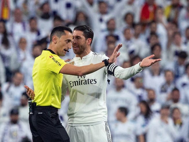 Sergio Ramos ist mit den Schiedsrichtern nicht immer einer Meinung (Bild: KEYSTONE/EPA EFE/RODRIGO JIMENEZ)