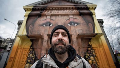 Er hat das bekannteste Gesicht der Stadt St.Gallen auf die Fassade der Offenen Kirche gesprayt