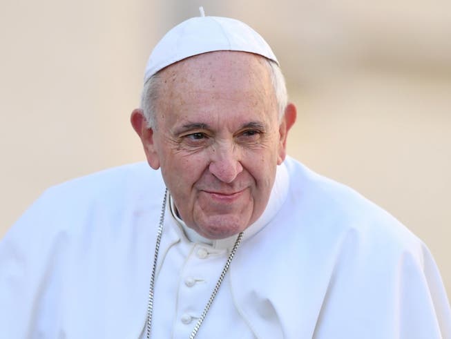 Jorge Bergoglio - der heutige Papst Franziskus - hat in Argentinien während der Militärdiktatur mehr Menschen geholfen und gerettet als bisher bekannt. (Bild: Keystone/EPA ANSA/ETTORE FERRARI)