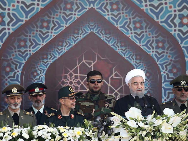 Die USA haben weitere Personen und Firmen aus dem Iran auf eine Sanktionsliste gesetzt, um der Führung der Islamischen Republik zu schaden. (Bild: KEYSTONE/AP/EBRAHIM NOROOZI)