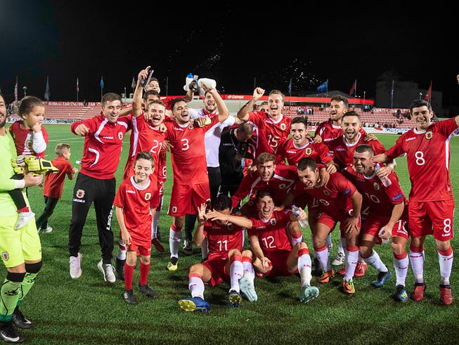 Die Spieler von Gibraltar hatten zum Auftakt der EM-Qualifikation gegen Irland beinahe Grund zum Feiern (Bild: KEYSTONE/AP/MARCUS MORENO)