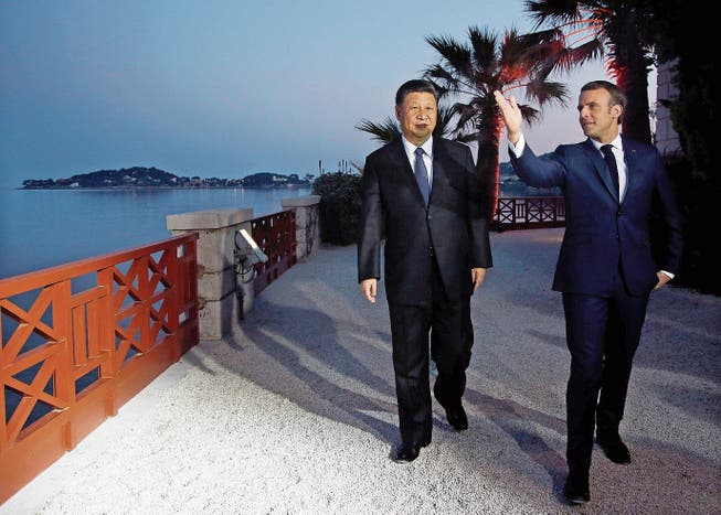 Chinas Präsident Xi Jinping wurde am vergangenen Sonntag vom französischen Präsidenten Emmanuel Macron in Nizza empfangen. Bild: Jean-Paul Pelissier/EPA (Nizza. 24. März 2019)