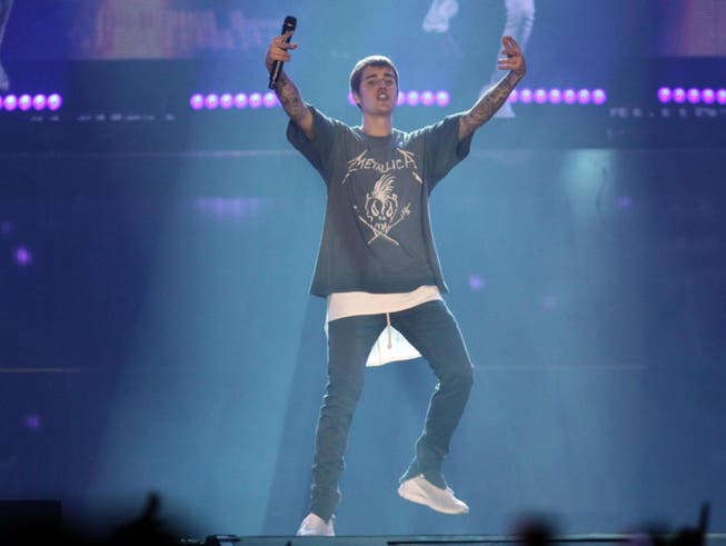 Popstar Justin Bieber will sich in den kommenden Monaten vor allem um seine Gesundheit und seine Familie kümmern. Die Musik kommt nur an dritter Stelle. (Bild: KEYSTONE/EPA ANSA/GIORGIO BENVENUTI)