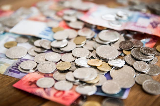 Wie viel Geld soll der Staat in Obwalden holen? Die Frage bleibt umstritten. (Bild: Manuela Jans)