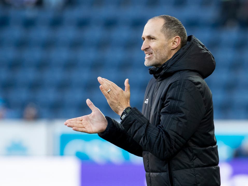 Thomas Häberli kassierte als Trainer des FC Luzern seine erste Niederlage (Bild: KEYSTONE/ALEXANDRA WEY)