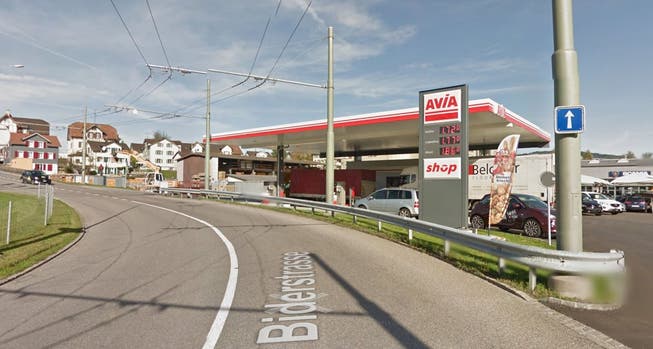 Die Avia-Tankstelle an der Ikarusstrasse im Westen von St.Gallen. (Bild: Google Streetview)