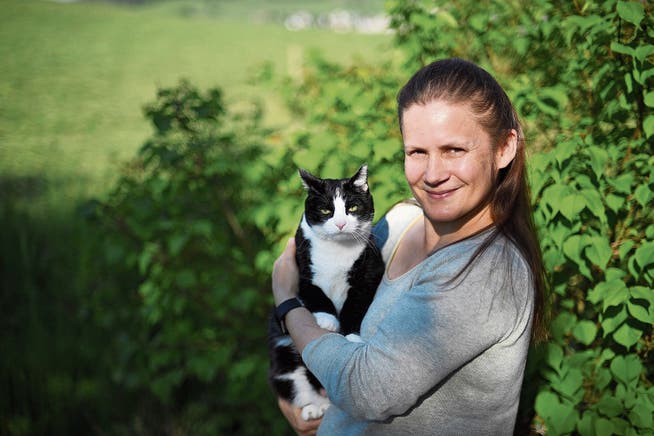Die Tierärztin Daniela Dörfler kümmert sich in ihrer Praxis um grosse und kleine Patienten. (Bild: PD)