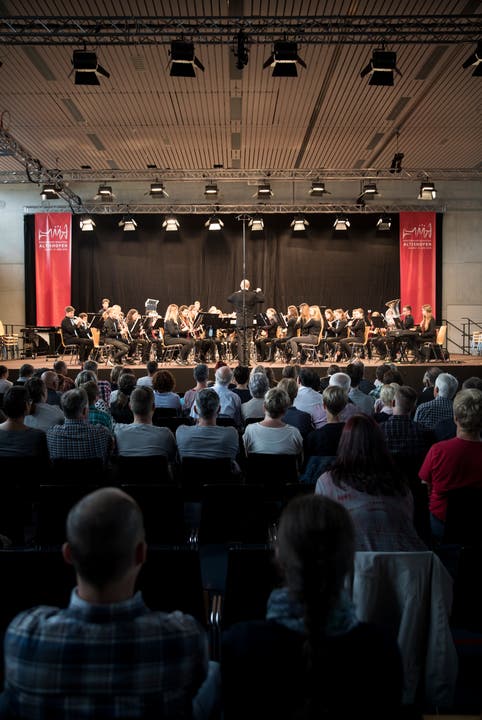 Die Jugendmusik Hochdorf JBO Oberseetal bei ihrem Auftritt in der MZH. (Bild: Manuela Jans-Koch, Altishofen, 25. Mai 2019)