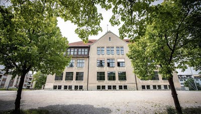Zu Unrecht auf die Strasse gestellt: Die Stadt St.Gallen muss zwei Lehrern 300'000 Franken Schadenersatz zahlen