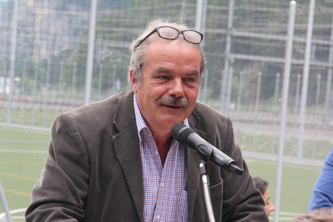 OK-Präsident der Einweihungsfeier war der frühere Gemeindepräsident Werner Zgraggen. (Bild: Paul Gwerder, 25. Mai 2019)