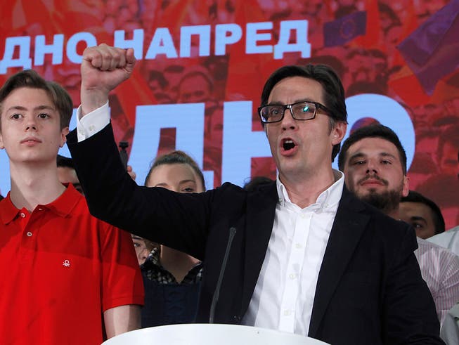 Wahlsieger: Der Sozialdemokrat Stevo Pendarovski wird der nächste Präsident Nordmazedoniens. (Bild: KEYSTONE/AP/BORIS GRDANOSKI)