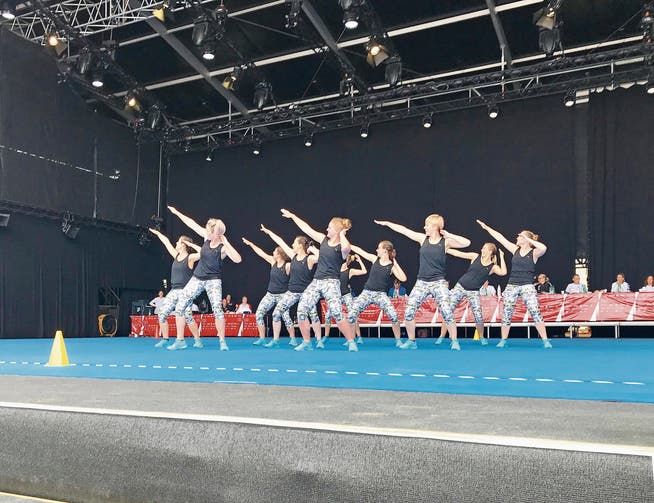 Die Team-Aerobic-Gruppe des STV Gams tanzte synchron und erreichte mit seiner begeisternden Darbietung die Note 9,27. (Bild: PD)