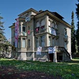 Die besetzte Bodum-Villa an der Obergrundstrasse. (Bild: Pius Amrein, Luzern 11. April 2016)