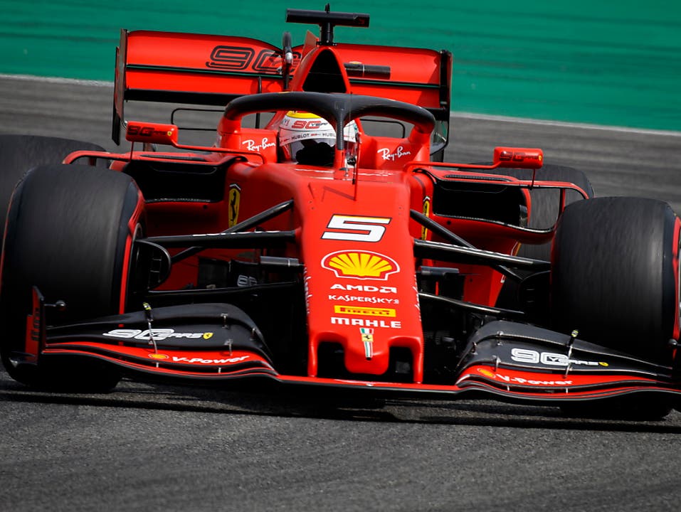 Sebastian Vettel fühlt sich im aktuellen Ferrari nicht wohl (Bild: KEYSTONE/EPA/VALDRIN XHEMAJ)