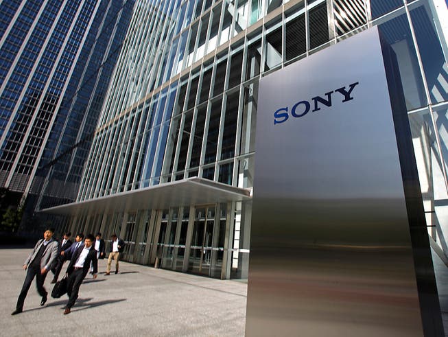 Der japanische Elektronikkonzern Sony wird von einem US-Investor unter Druck gesetzt, sich aufzuspalten. (Bild: KEYSTONE/AP/SHUJI KAJIYAMA)