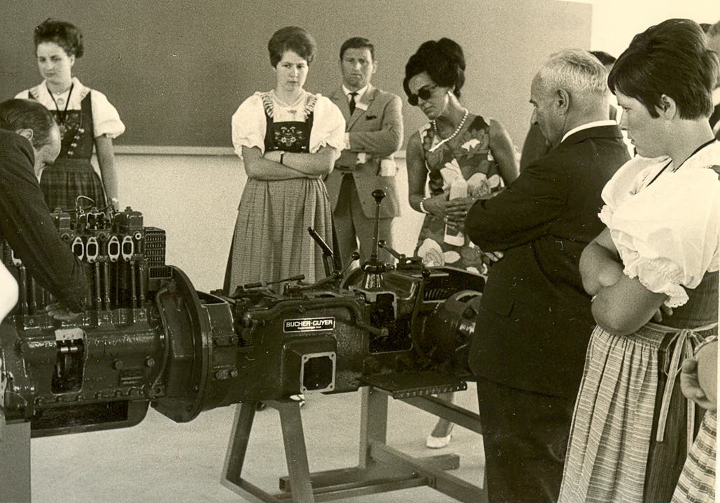 2 Jahre zuvor - 1969 - war die Schule eröffnet worden. Die Besucher zeigten sich interessiert. (Bild: Archiv BBZN Hohenrain)