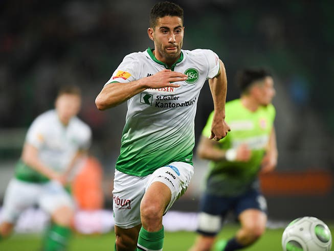 Nassim Ben Khalifa hat sein Glück im Trikot des FC St. Gallen nicht gefunden (Bild: KEYSTONE/GIAN EHRENZELLER)