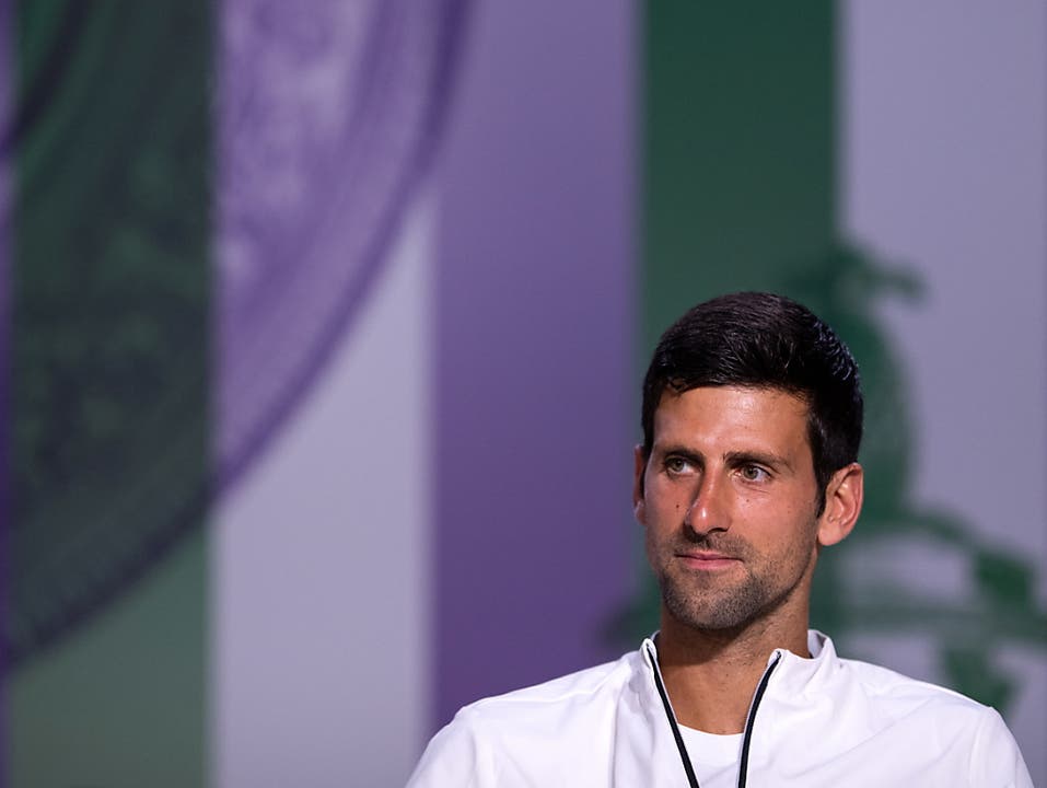 Novak Djokovic hatte als Präsident des Spielerrats einige unbequeme Fragen zu beantworten (Bild: KEYSTONE/EPA AELTC/AELTC/FLORIAN EISELE)