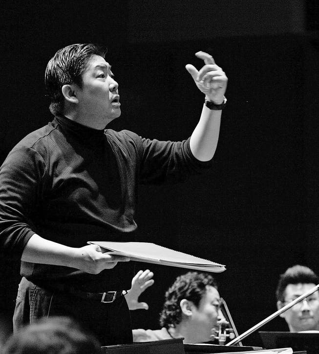 Der chinesische Dirigent Long Yu. Bild: PD