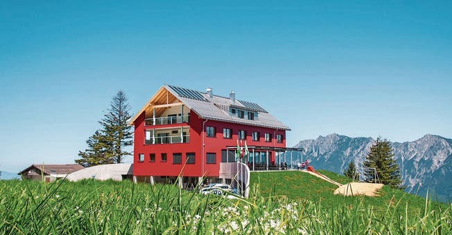 Das Berggasthaus Malbun liegt auf einer Sonnenterrasse auf 1371 Metern über Meer. Bild: PD