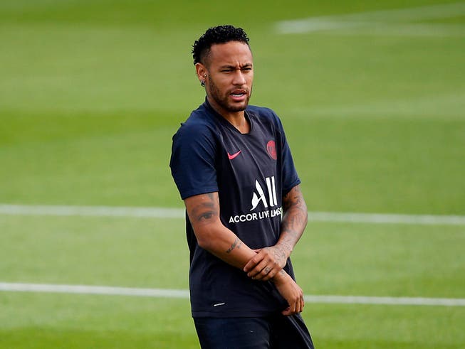 Neymar soll angeblich frühestens im nächsten Sommer zu Barcelona zurückkehren können (Bild: KEYSTONE/AP/FRANCOIS MORI)