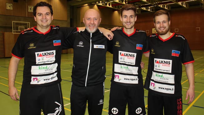 Mathias Inhelder, Trainer Marco Kipfer , Fabian Kramer sowie Remo Tischhauser (von links) werden alles daran setzen, dass die WM-Qualifikation in Lettland eine erfolgreiche Kampagne wird.