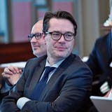 St.Galler Finanzdirektor Benedikt Würth wird Verwaltungsrat einer Regionalbank – er sagt: «Einen Interessenkonflikt sehe ich nicht»