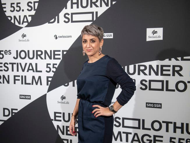 Grosse Anerkennung für ihren Erstlingsfilm: Boutheyna Bouslama wurde an den 55. Solothurner Filmtagen für «A la recherche de l'homme à la camera» mit dem «Prix de Soleure» ausgezeichnet.