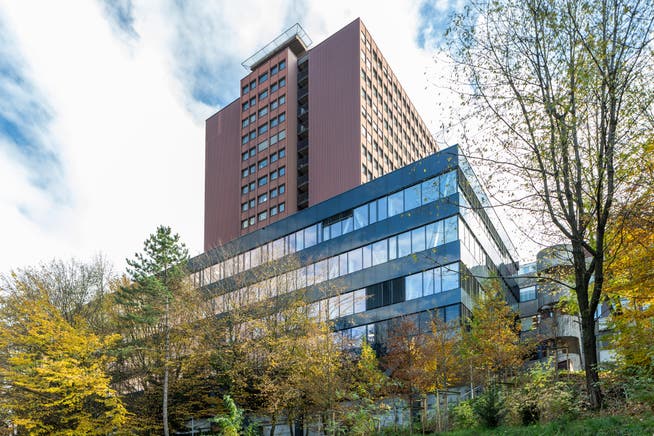 Luzerner Kantonsspital: Nun fällt auch der Chefarzt des Zentrums für Intensivmedizin aus