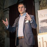 Der neue IHZ-Direktor Adrian Derungs am Neujahrsapéro im Hotel Schweizerhof. (Roger Grütter, Luzern, 6. Januar 2020)