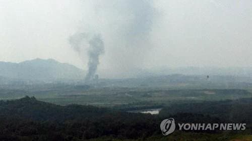 Rauch an der Grenze zu Nordkorea.