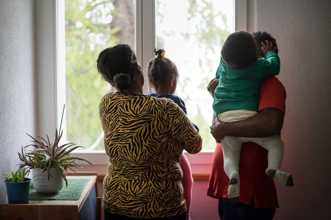 Private stellten der Flüchtlingsfamilie eine Wohnung in Wittenbach zur Verfügung. Dennoch blicken die Asylbewerber in eine ungewisse Zukunft.