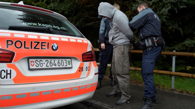 Die Kantonspolizei St. Gallen meldete am Montag den Tod des 76-jährigen Velofahrers. (Symbolbild) (Keystone)