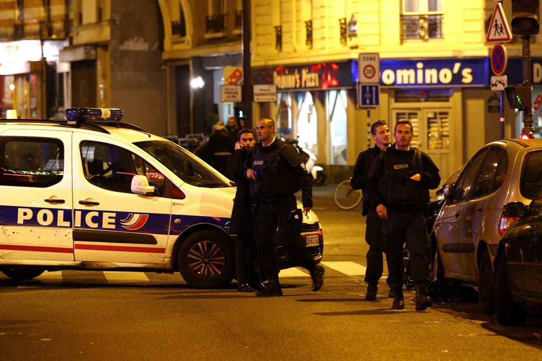 Paris im Ausnahmezustand, hunderte Polizisten stehen im Einsatz.