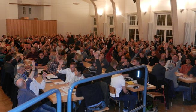168 Stimmbürger von Langendorf wollten auf das Traktandum Schularaumerweiterung nicht eintreten.