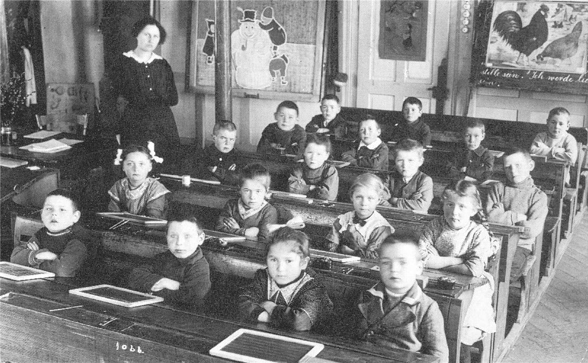 Sommerserie 1914: Die Schulklassen sind gross, die Budgets klein