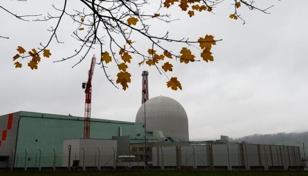 In der Nacht auf heute hat sich das Kernkraftwerk Leibstadt als Sicherheitsmassnahme automatisch ausgeschaltet. (Archiv)